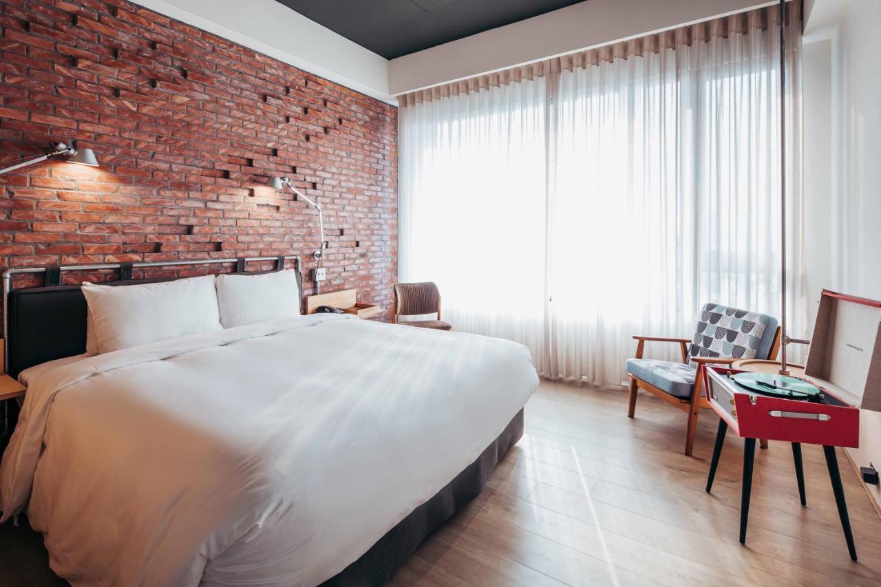 טאינאן U.I.J Hotel & Hostel מראה חיצוני תמונה