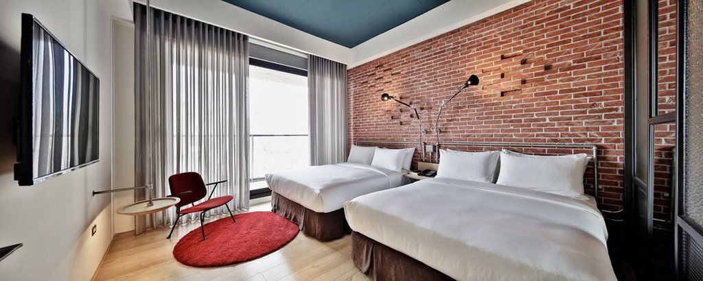 טאינאן U.I.J Hotel & Hostel מראה חיצוני תמונה